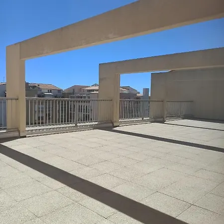 아파트 Centre Port,piscine Et Parking Sous Terrain 아그