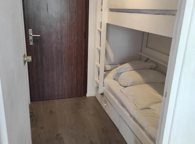 Centre Port,piscine Et Parking Sous Terrain