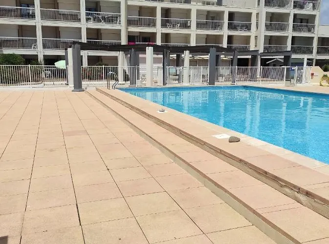 Apartment Centre Port,piscine Et Parking Sous Terrain *